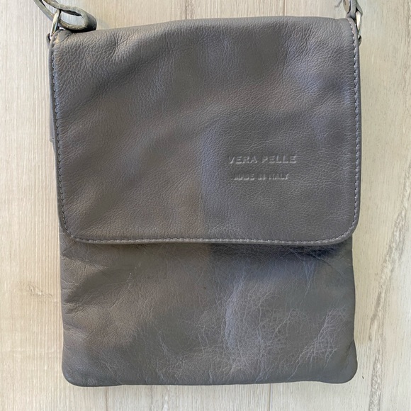 Leather Crossbody Purse - Picture 4 of 4